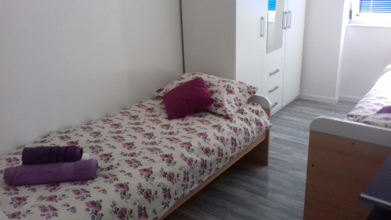 Apartment Lorena Sibenik Ngoại thất bức ảnh