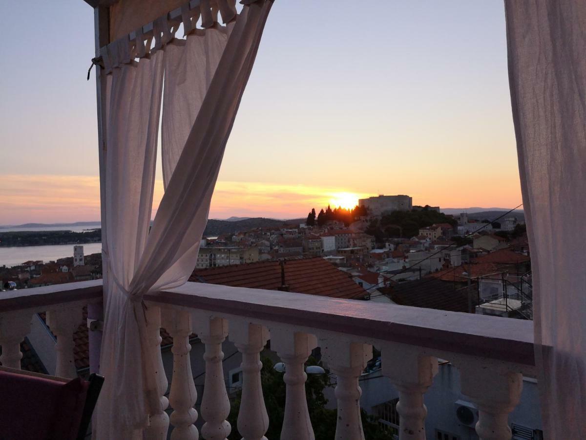 Apartment Lorena Sibenik Ngoại thất bức ảnh